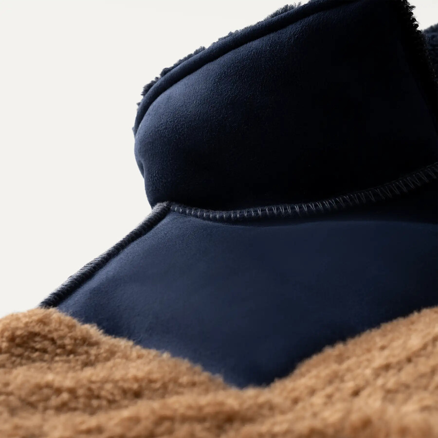 エメット ugg フラッフ パファージャケット