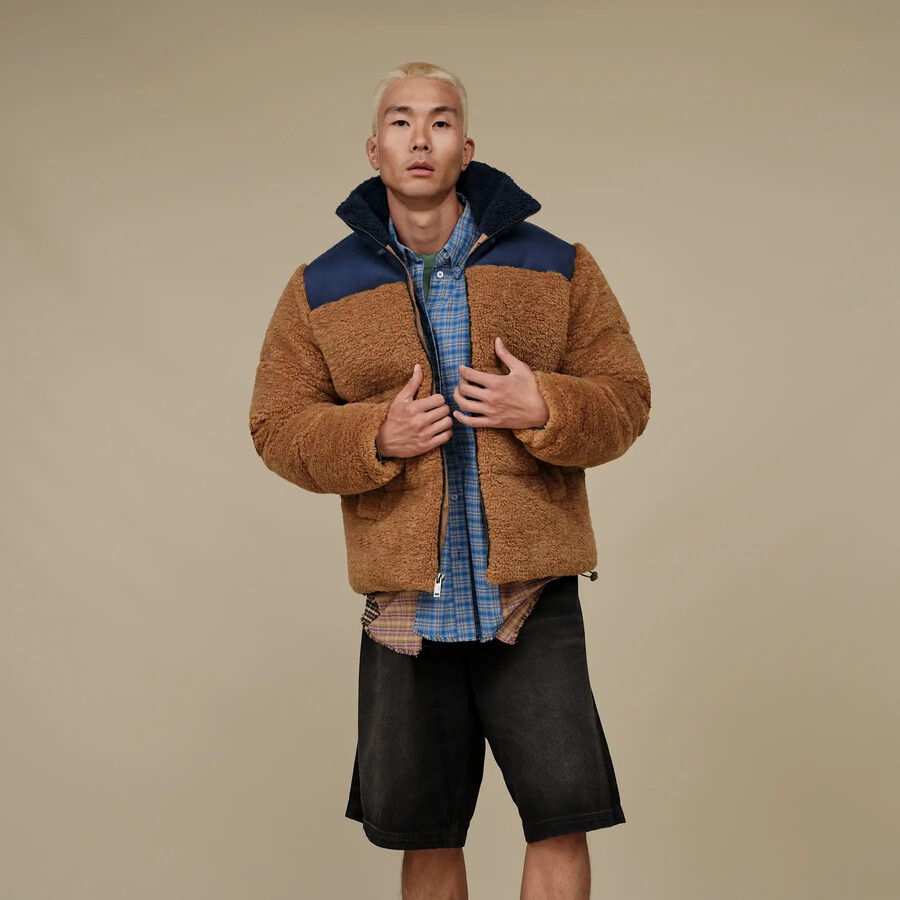 エメット ugg フラッフ パファージャケット