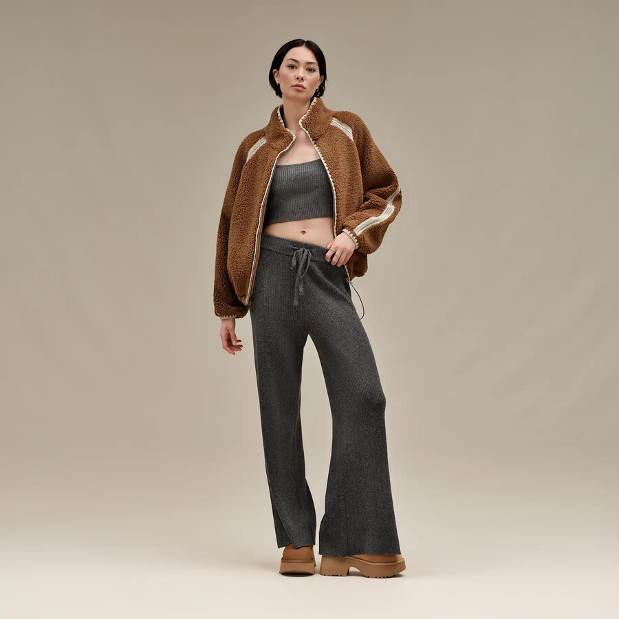 ニキア クロシェ ugg フラッフ ジャケット